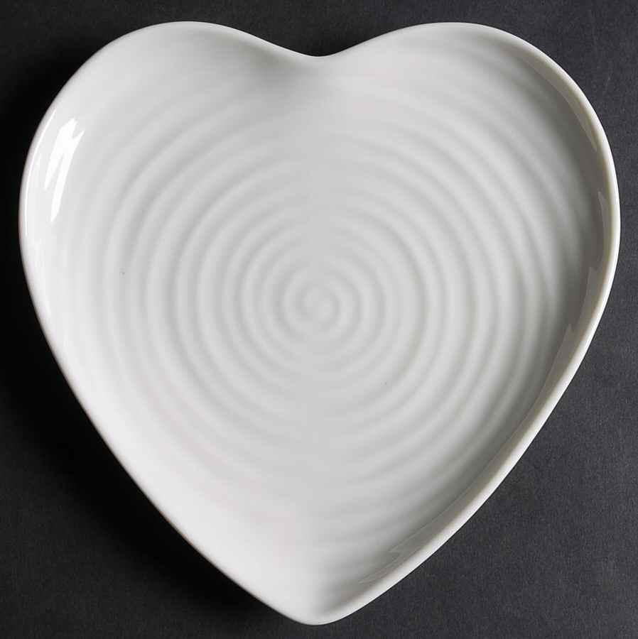 Sophie Conran White 7" Heart Plate by Portmeirion-1
