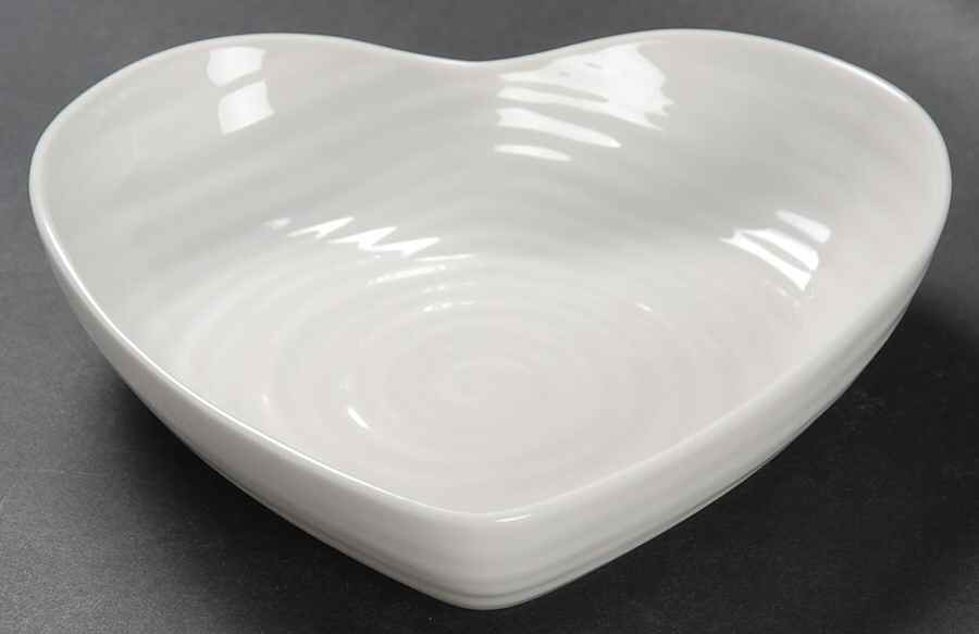 Sophie Conran White 6" Heart Shaped Bowl by Portmeirion-1