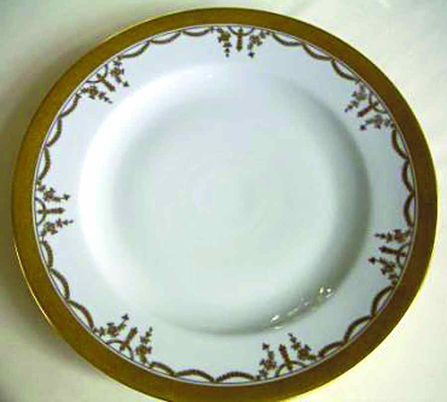 PIR134 Dinner Plate by Pirkenhammer-1