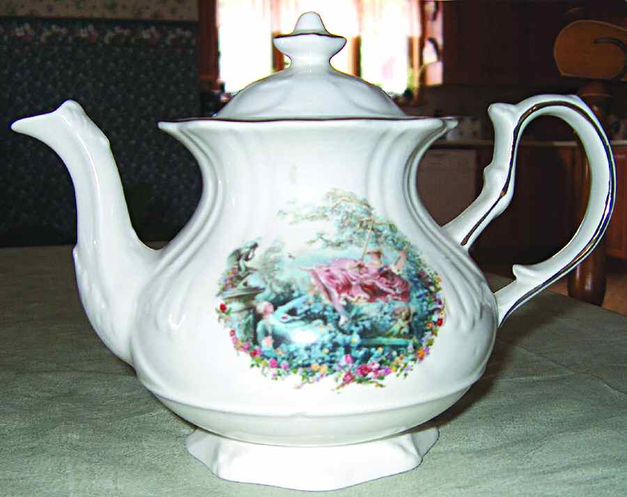 4037 Teapot & Lid by Price Kensington-1