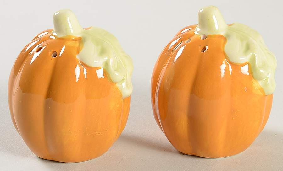 Plymouth Sculpted Salt & Pepper Set by Pfaltzgraff-1