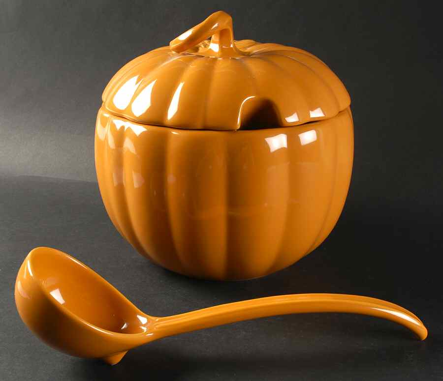 Plymouth Figural Tureen & Lid with Ladle by Pfaltzgraff-1