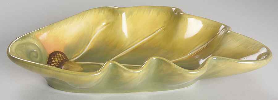 Plymouth 9" Leaf Shaped Open Candy Dish by Pfaltzgraff-1