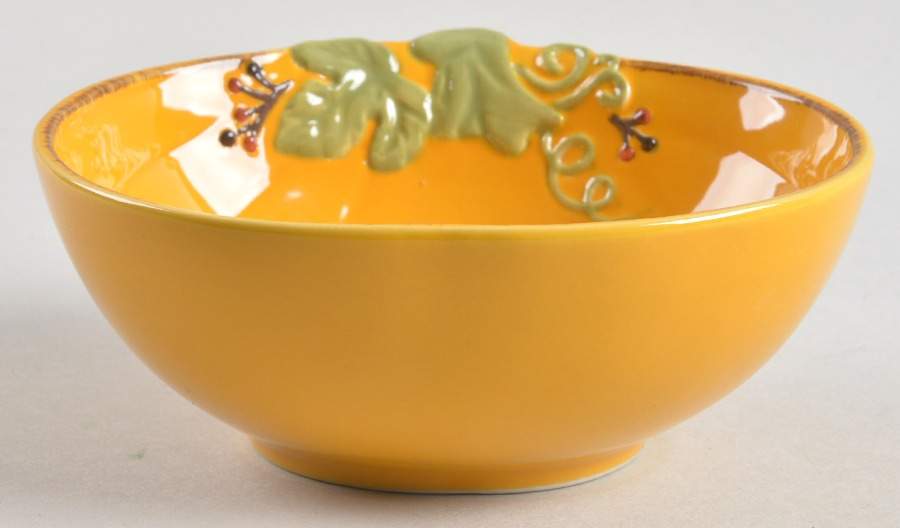 Plymouth Figural Fruit/Dessert Bowl by Pfaltzgraff-1
