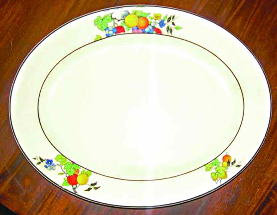 POP240 11" Oval Serving Platter by Pope Gosser-1