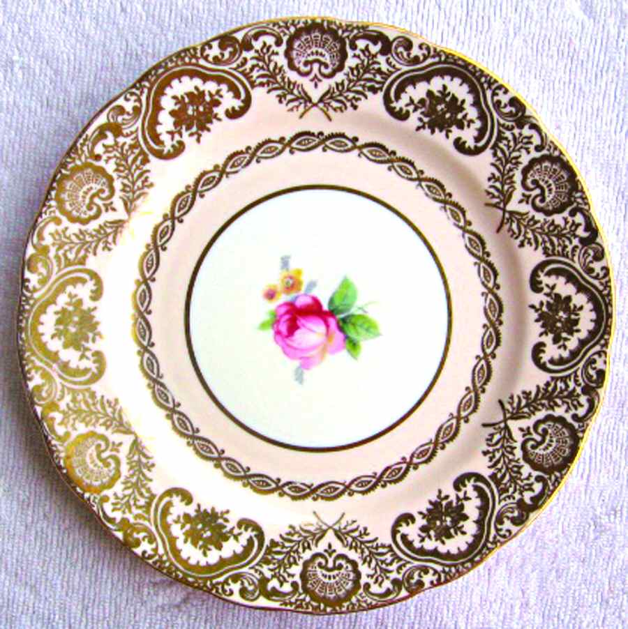 A1057-5 Dessert/Pie Plate by Paragon-1