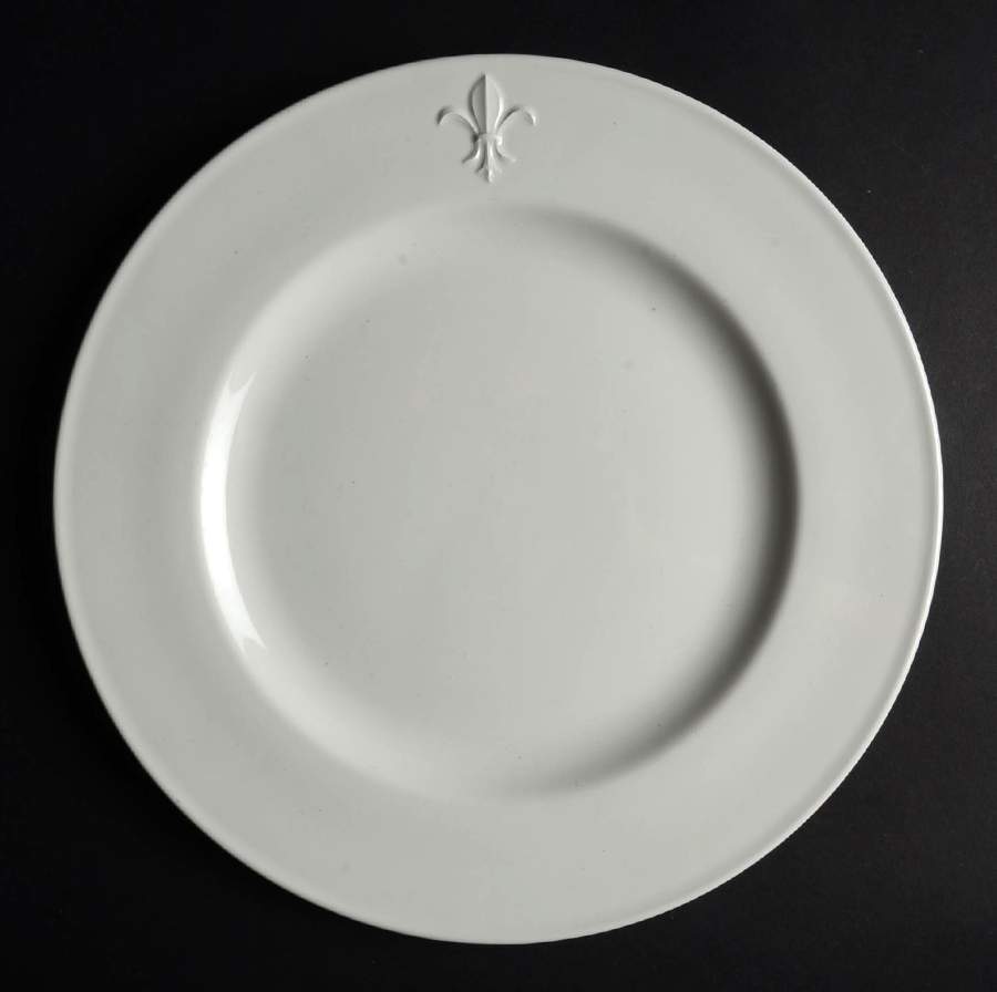 PBA36 Dinner Plate by Pottery Barn China-1