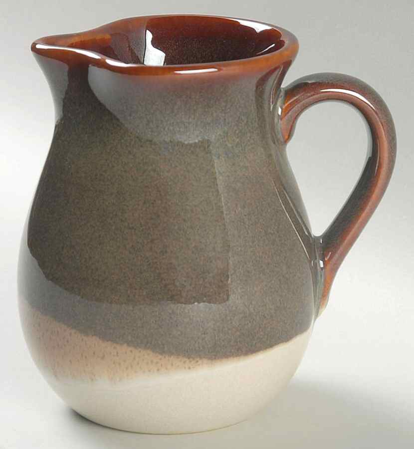 Brownstone Creamer by Pfaltzgraff-1