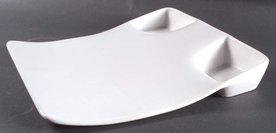 Swoop 1 Piece Chip & Dip by Pfaltzgraff-1