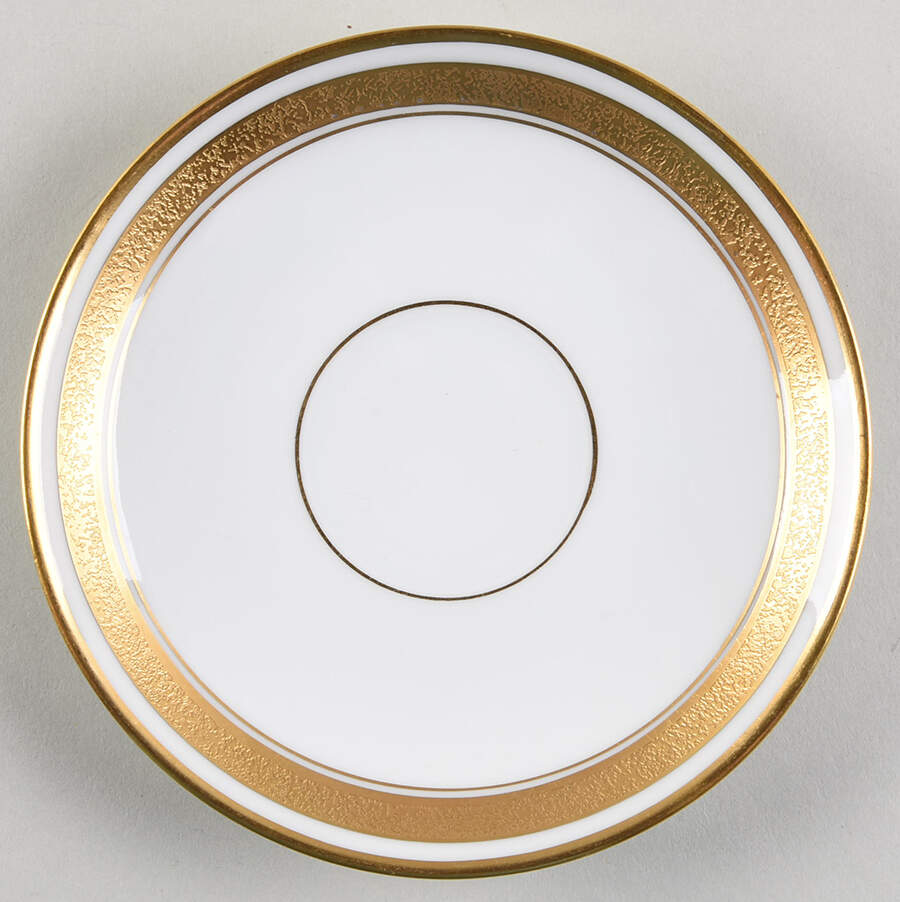PIC115 Saucer by Pickard-1