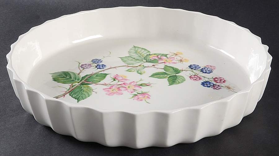 Dog Rose 11'' Quiche by Portmeirion-1