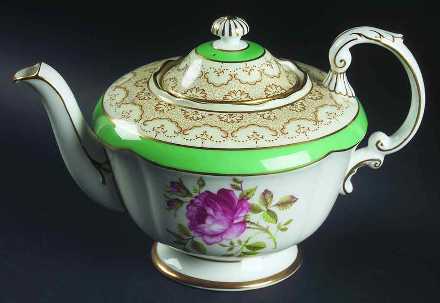 Lamorne Green Teapot & Lid by Paragon-1