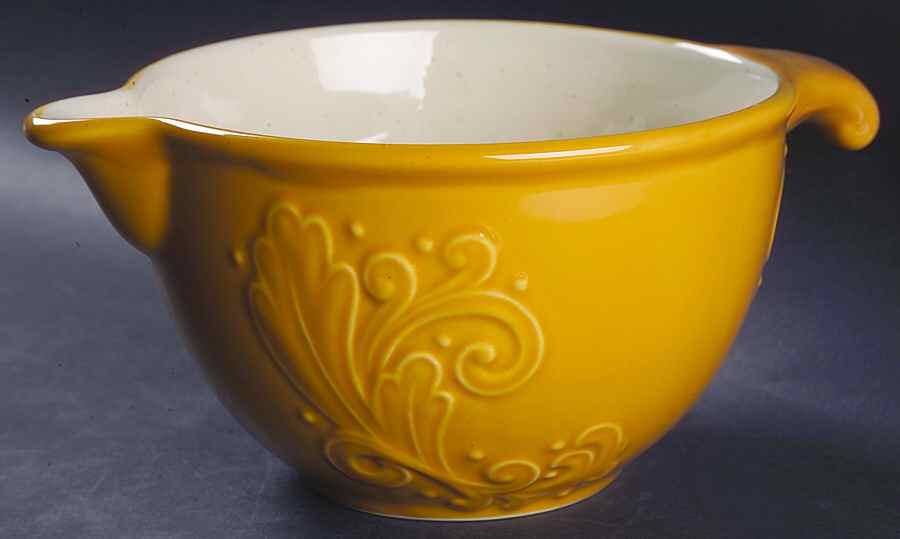 Weir in Your Kitchen Fennel Batter Bowl by Pfaltzgraff-1