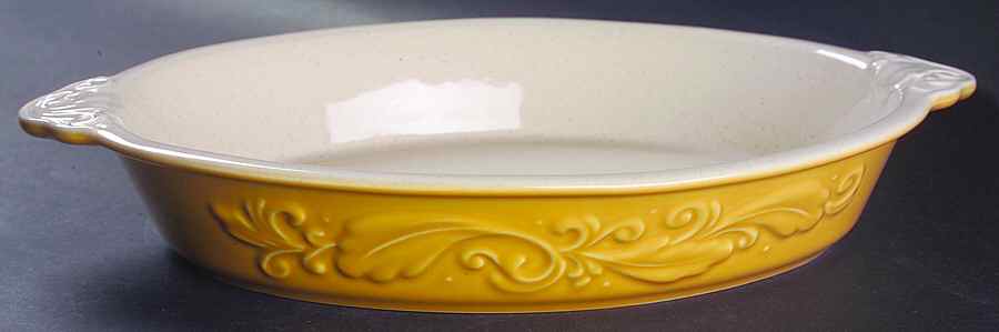 Weir in Your Kitchen Fennel 13" Oval Baker by Pfaltzgraff-1