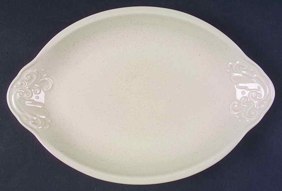 Weir in Your Kitchen Fennel 12" Oval Serving Platter by Pfaltzgraff-1