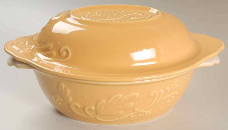 Weir in Your Kitchen Fennel 2 Quart Oval Covered Casserole by Pfaltzgraff-1