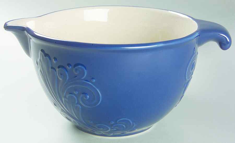 Weir in Your Kitchen Chicory Batter Bowl by Pfaltzgraff-1
