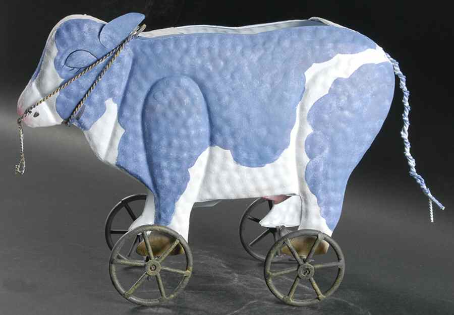 Circle of Kindness Metal Cashel Blue Cow by Pfaltzgraff-1