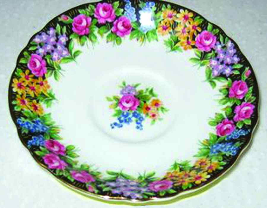 PAR138 Saucer by Paragon-1