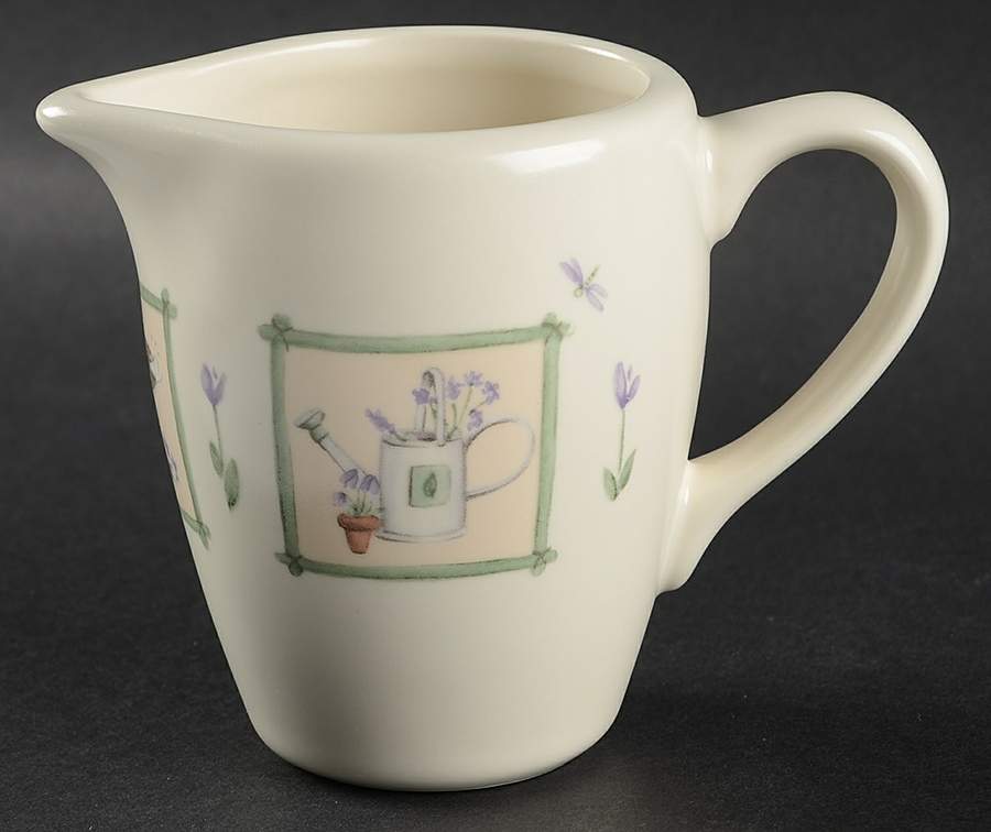Naturewood Creamer by Pfaltzgraff-1