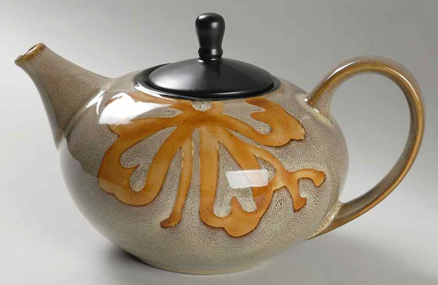 Kioko Teapot & Lid by Pier 1-1