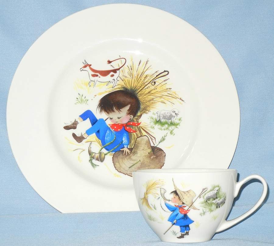 PIC117 Salad Plate by Pickard-1