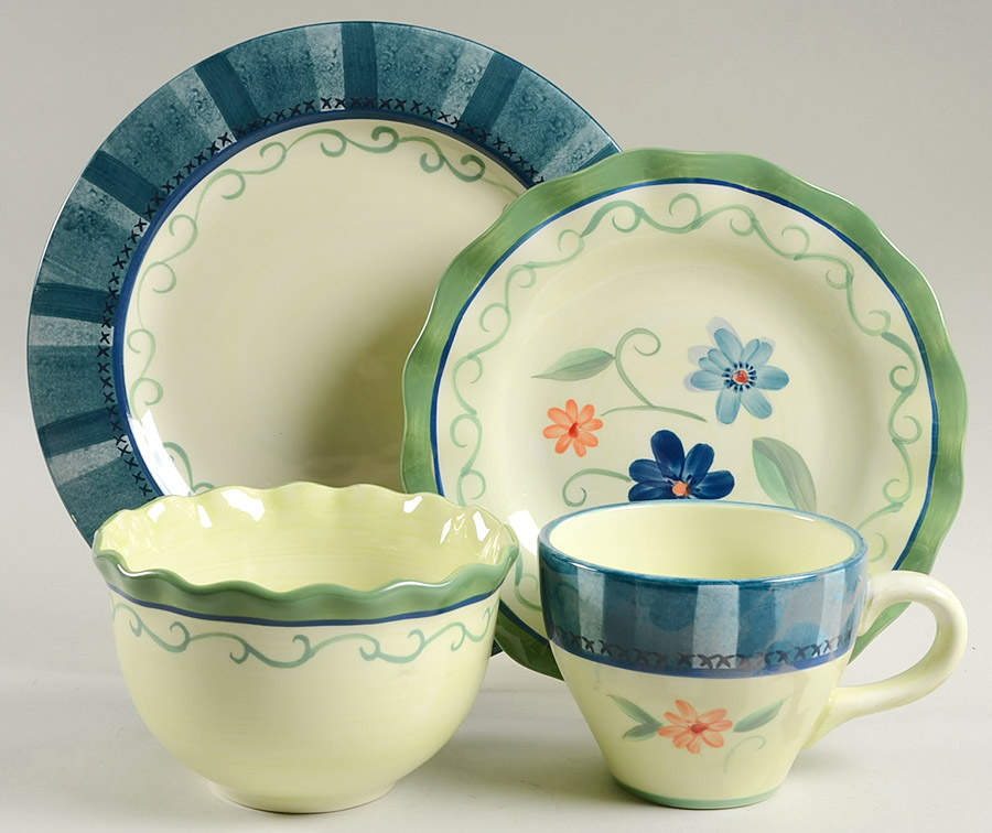 Verona 4 Piece Place Setting by Pfaltzgraff-1