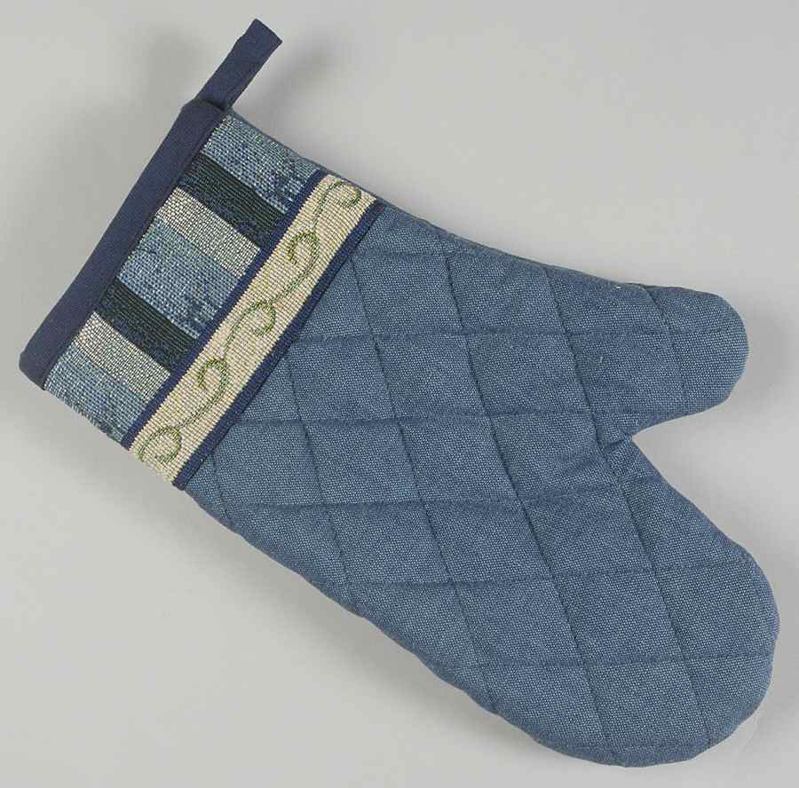 Verona Cloth Oven Mitt by Pfaltzgraff-1