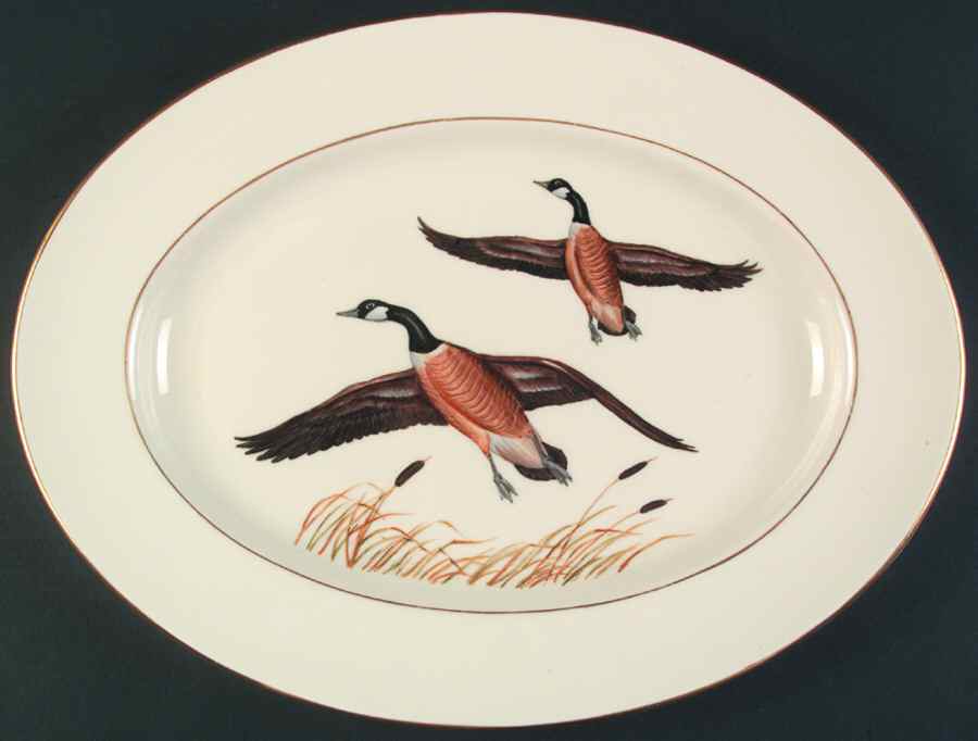 PIC121 15" Oval Serving Platter by Pickard-1