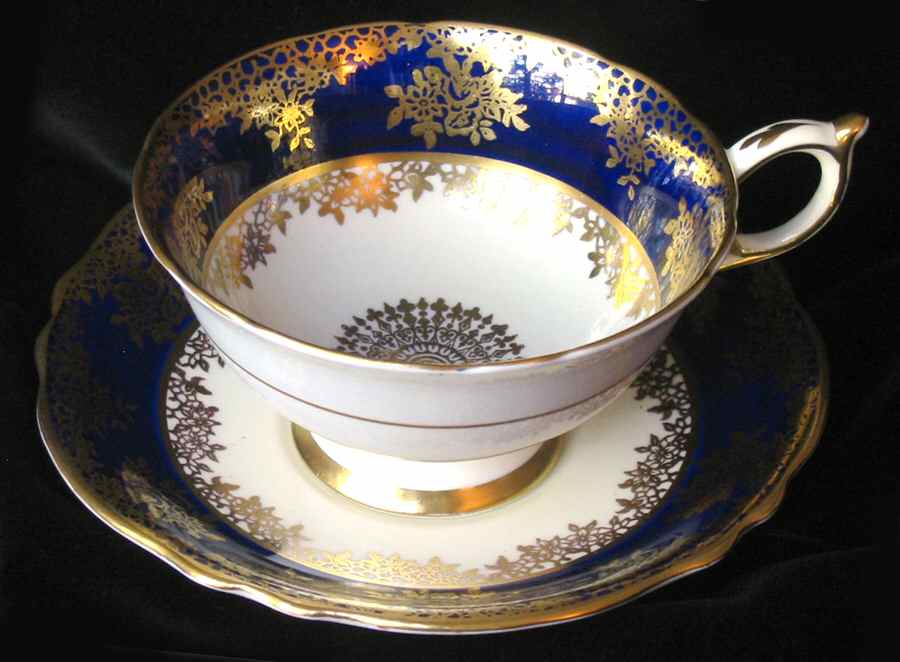 G7300-5 Footed Cup & Saucer Set by Paragon-1