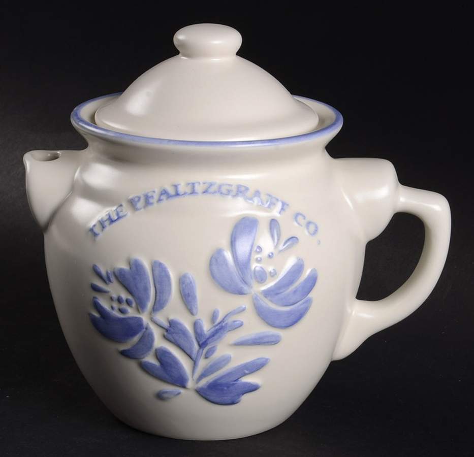 Yorktowne Teapot & Lid by Pfaltzgraff-1