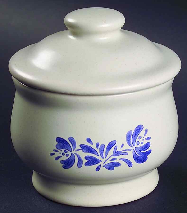 Yorktowne Sugar Bowl & Lid by Pfaltzgraff-1