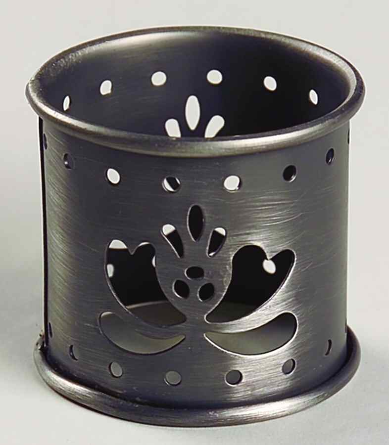 Yorktowne Metal Napkin Ring by Pfaltzgraff-1