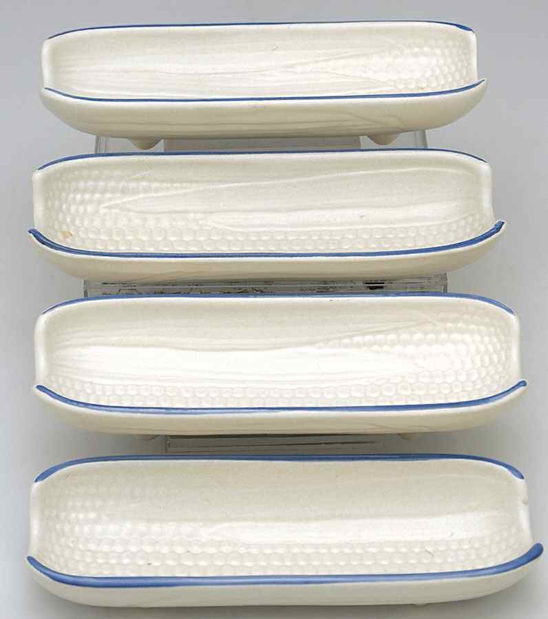 Yorktowne Boiled Corn Holders - Set of 4 by Pfaltzgraff-1