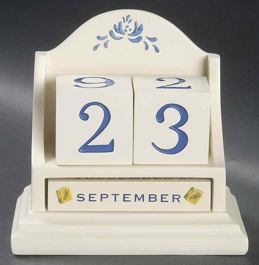 Yorktowne Perpetual Calendar by Pfaltzgraff-1