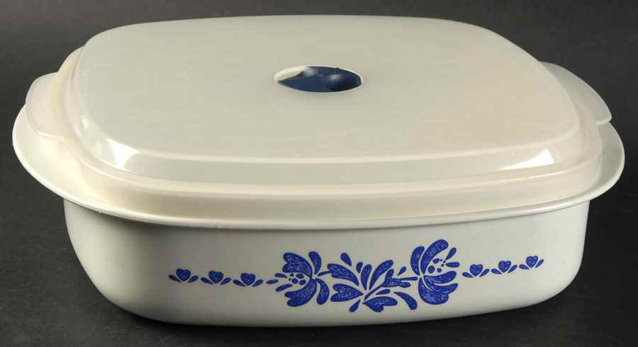Yorktowne 7" Plastic Container with Lid by Pfaltzgraff-1