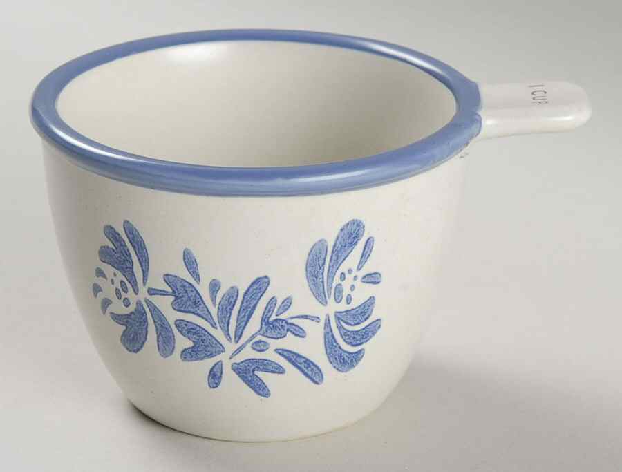 Yorktowne 1 Cup Measuring Cup by Pfaltzgraff-1