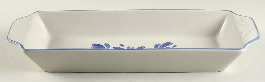 Yorktowne Bread Tray by Pfaltzgraff-1