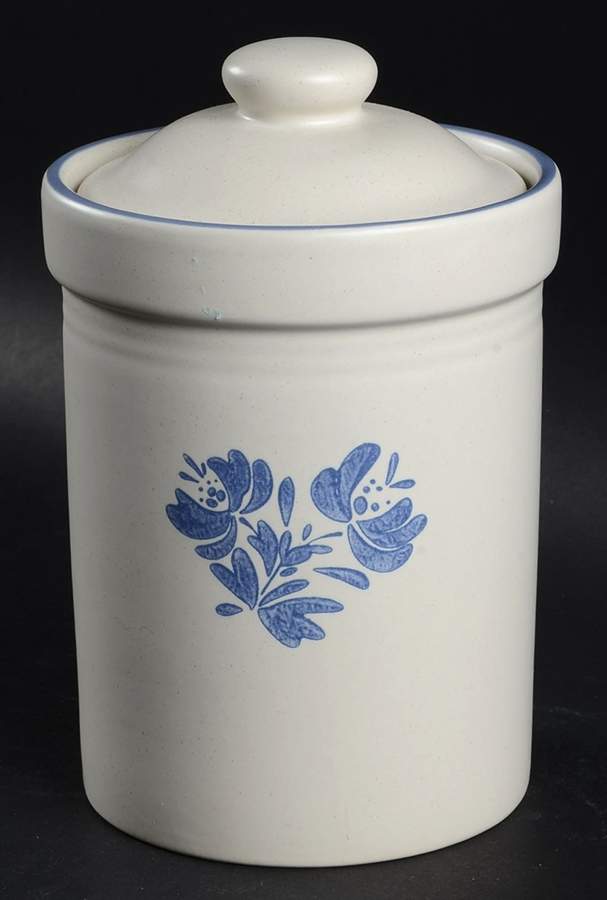Yorktowne Medium Canister & Lid by Pfaltzgraff-1
