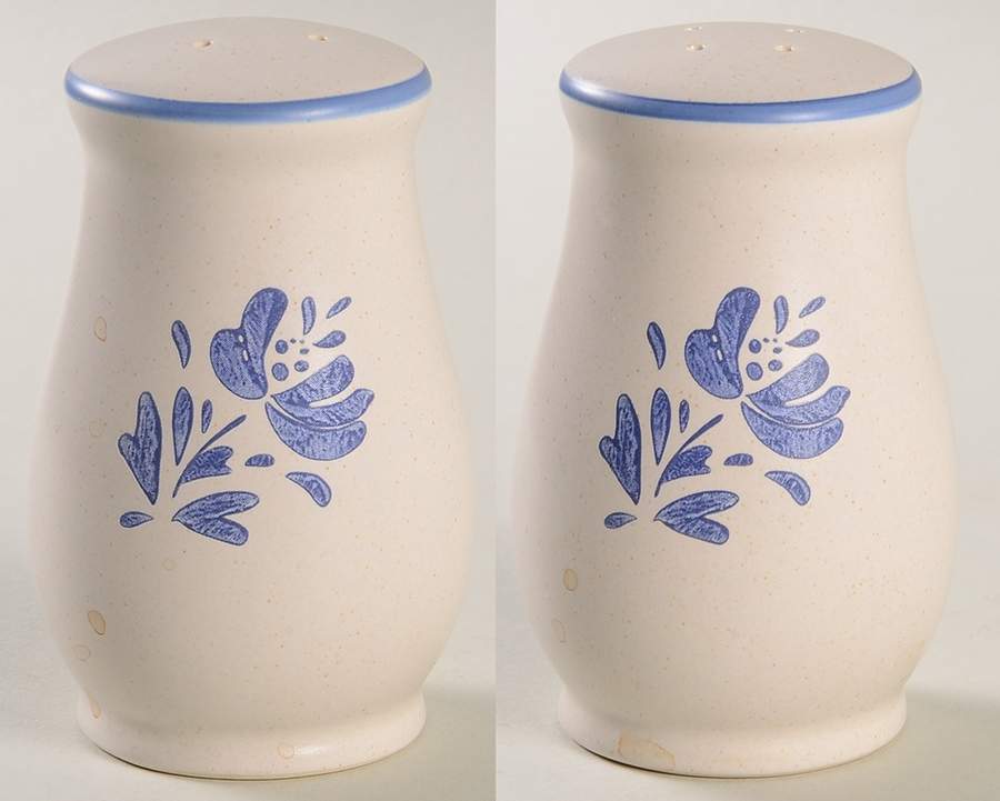 Yorktowne Salt & Pepper Set by Pfaltzgraff-1