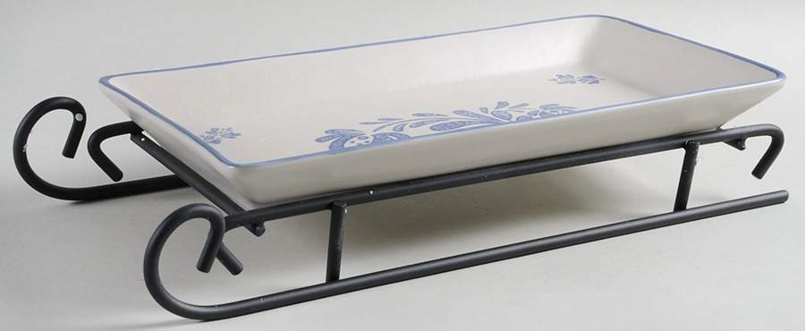 Yorktowne Sled Server-11" Rectangular Tray W/Iron Sled Stand by Pfaltzgraff-1