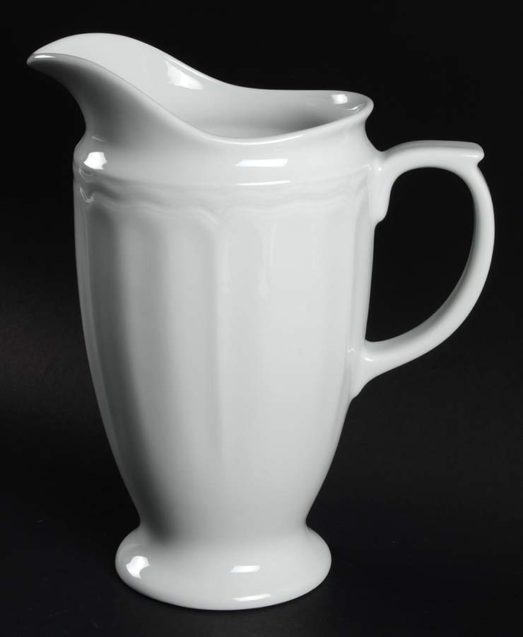 Queen Anne 64 Oz Pitcher by Pillivuyt-1