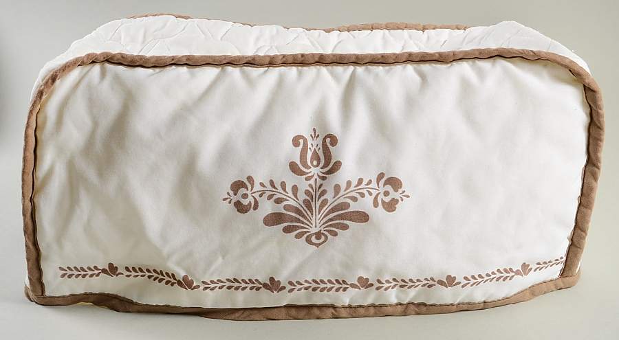 Village (Made in China) Cloth Toaster Oven Cover by Pfaltzgraff-1