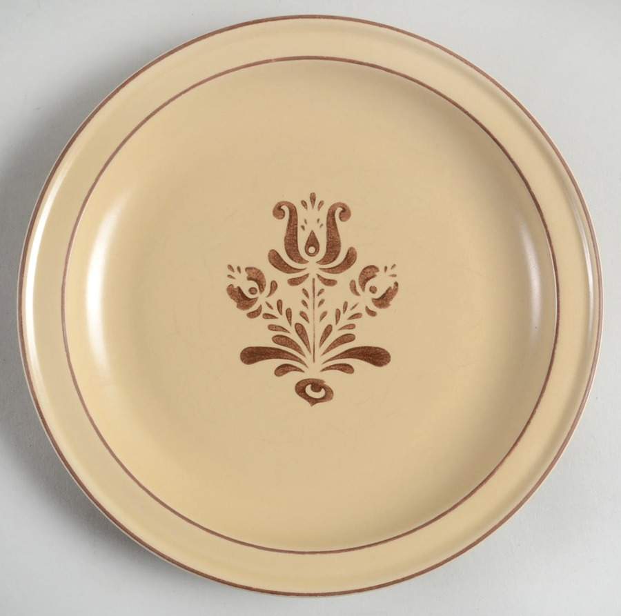 Village (Made in China) Luncheon Plate by Pfaltzgraff-1