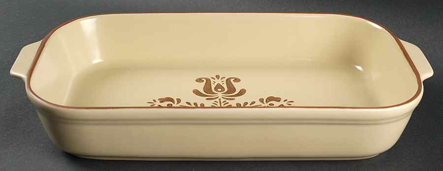 Village (Made in China) 13"  Rectangular Baker by Pfaltzgraff-1