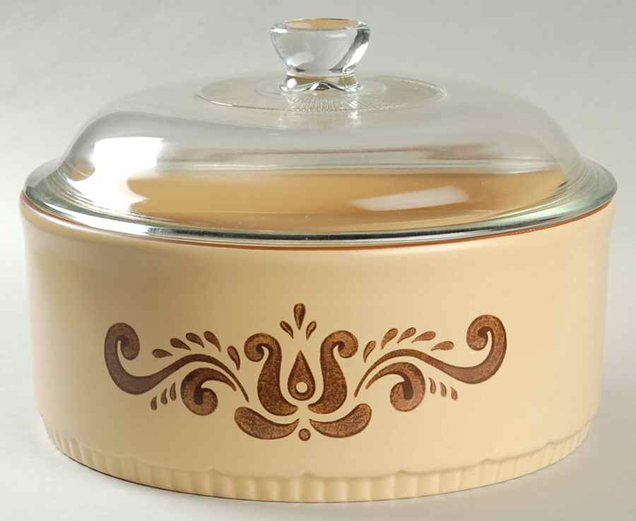 Village (Made in China) 2.5 Quart Round Covered Baker by Pfaltzgraff-1