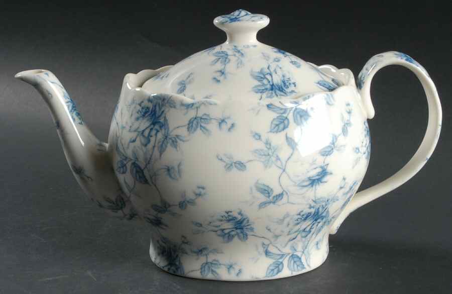 Blue Toile Teapot & Lid by Peppertree Imports-1