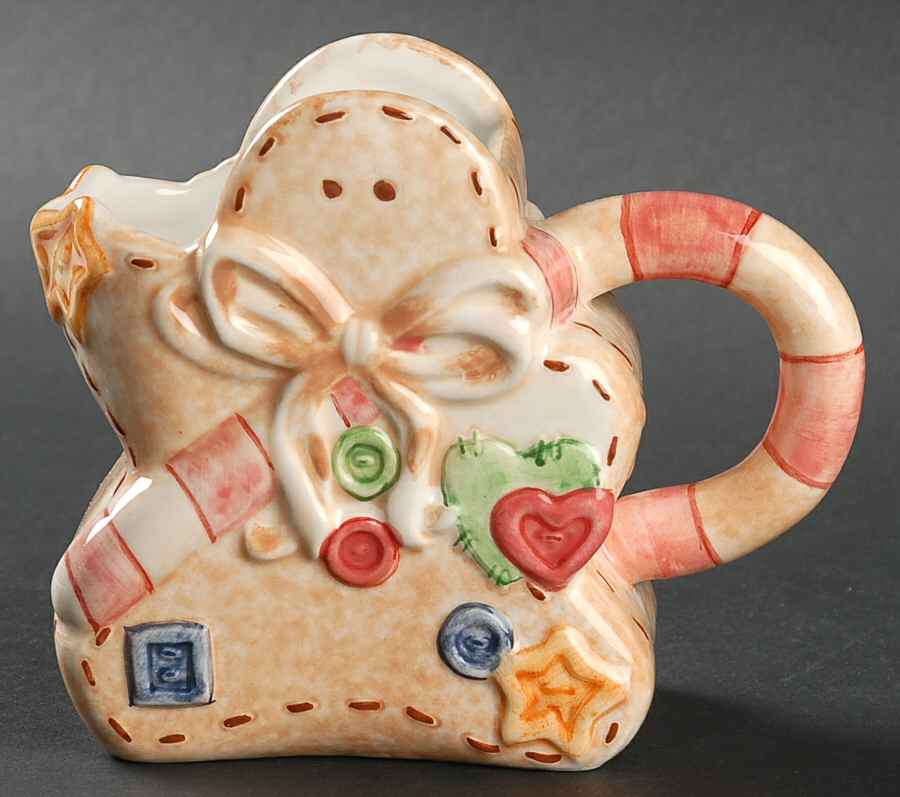 Crafty Christmas Sculpted Creamer by Pfaltzgraff-1