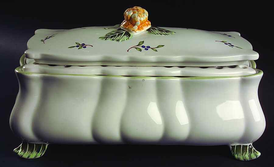 Vintage Garden Centerpiece W/Floral Arranger & Lid by Princess House-1