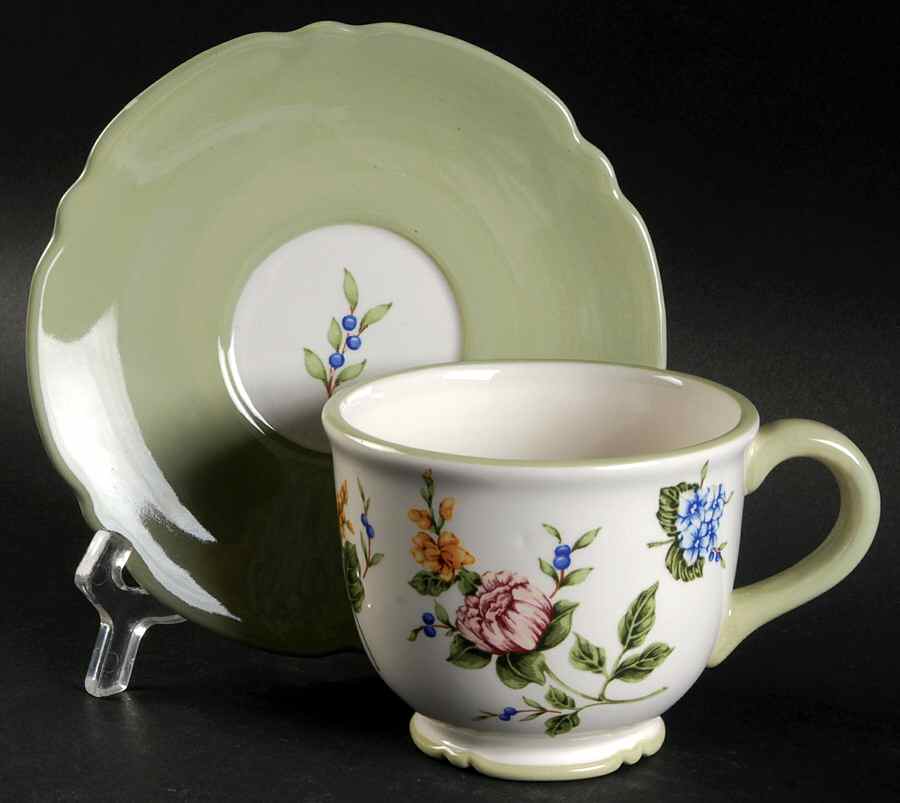 Vintage Garden Footed Cup & Saucer Set by Princess House-1